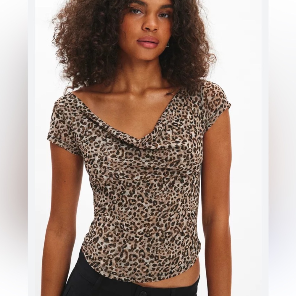 Silence + Noise Lara Off-The-Shoulder Sheer Leopard Print Top Urban Outfitters